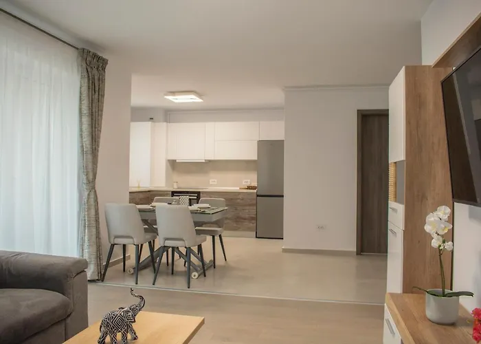 Tampa View Kasper Daire *